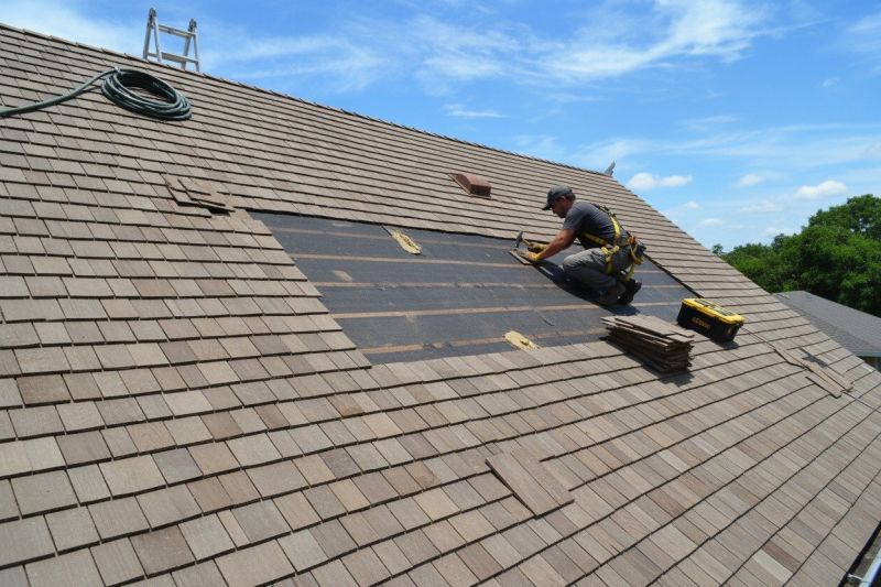 Wood Shingles Repair in Lanexa, VA